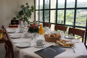 Desayuno continental incluido todos los días