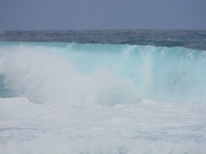 A large wave in the ocean.