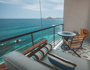 Deluxe Room, 1 King Bed, Ocean View | Balcony - The Cape, A Thompson Hotel, by Hyatt (Cabo San Lucas)