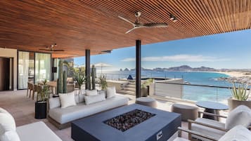 Penthouse, Ocean View (Residence with Plunge Pool) | Teres/patio