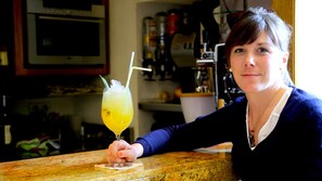 Bar (in der Unterkunft)