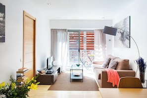 Apartamento familiar | Zona de estar | Una Smart TV, Netflix, un reproductor de DVD