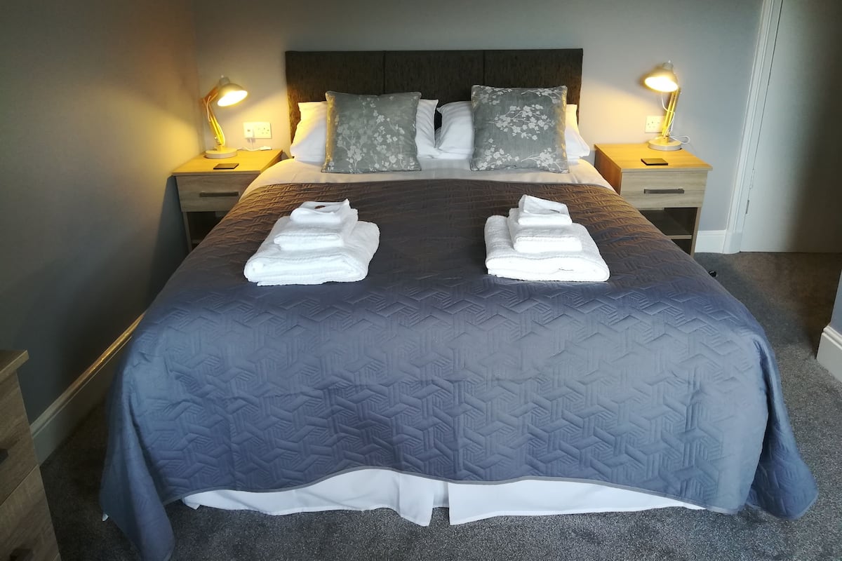 Double Room (Room 5 Second Floor) | Iron/ironing board, WiFi (free), bed sheets