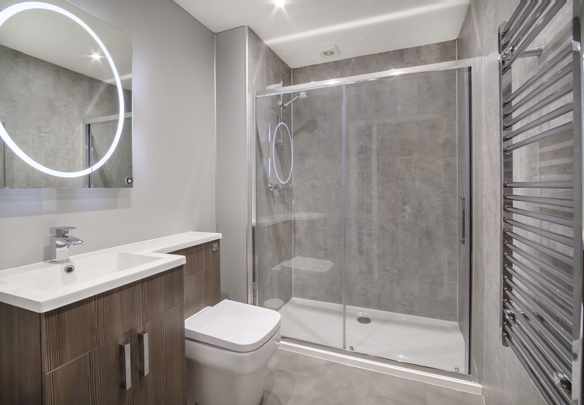 No3 (2-bed, First Floor) | Bathroom | Hair dryer, towels, soap, shampoo