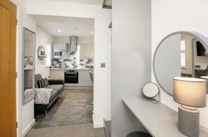 Standard-Studio | Individuell dekoriert, individuell eingerichtet, Bügeleisen/Bügelbrett