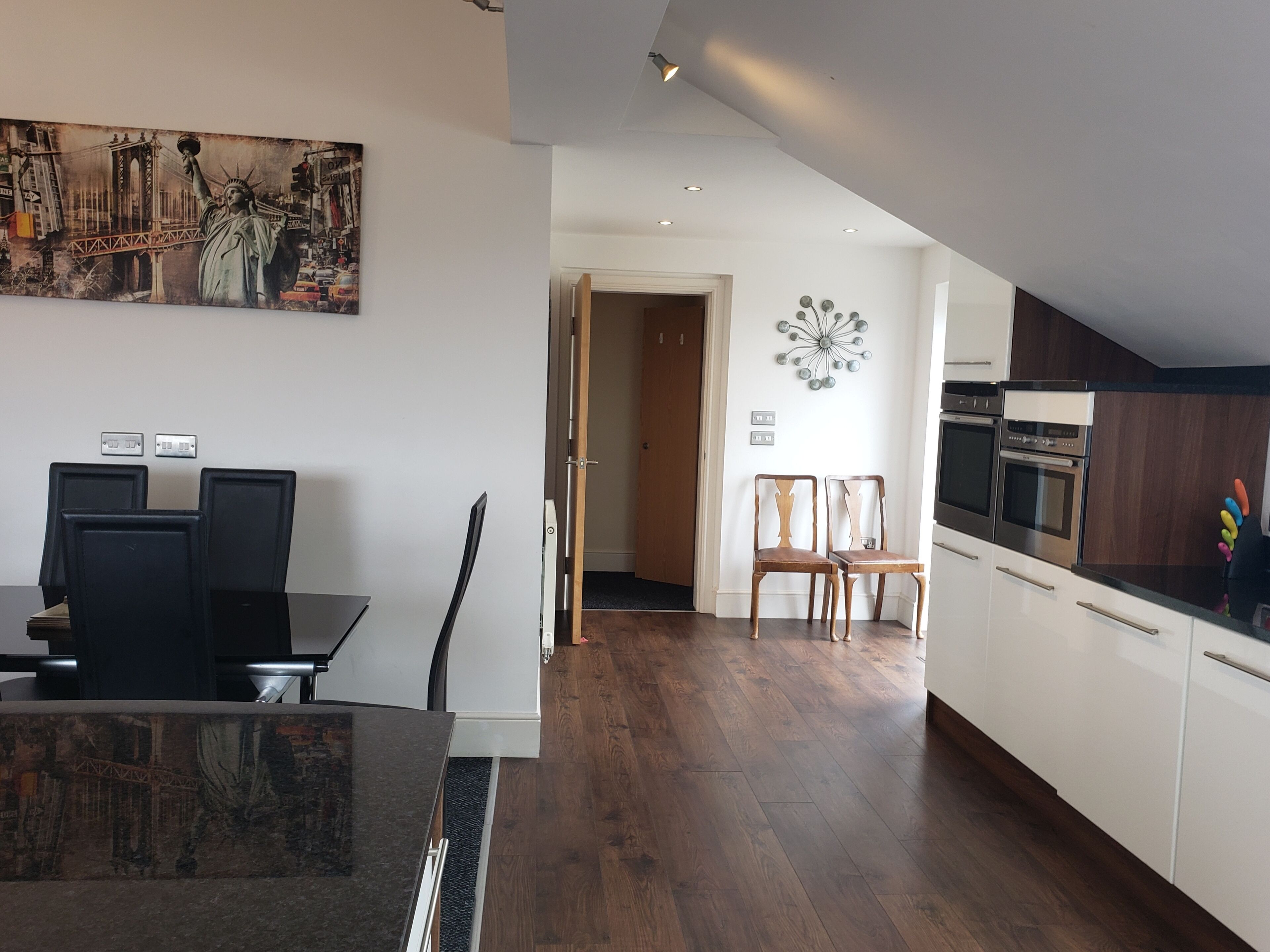 デラックス アパートメント 2 ベッドルーム テラス (Apartment 7 sleeps 10) | 客室内のダイニングエリア