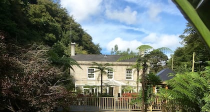 The Waterwheel Inn