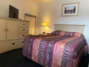 Standard Single Room - Surrey Motel (Ottawa)