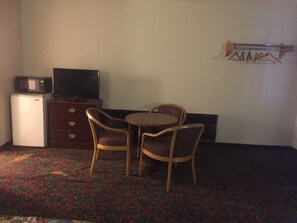 Standard Room, 2 Double Beds, Non Smoking