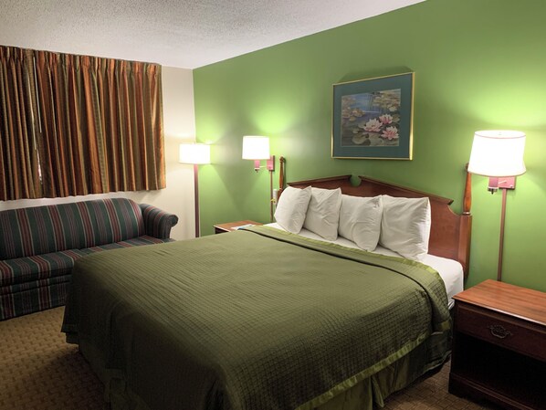 Standard Room, 1 King Bed, Non Smoking | Desk, iron/ironing board, free rollaway beds, free WiFi - Gas Lite Motel (Lawrenceville)