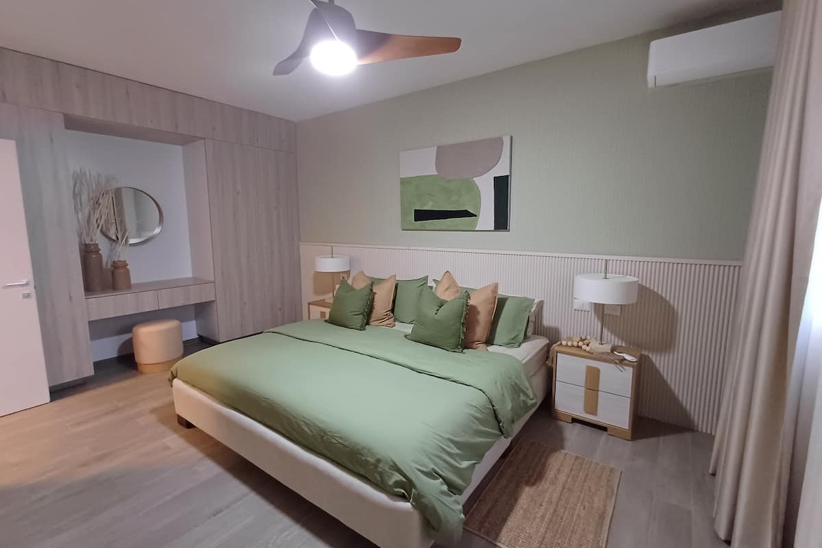 Deluxe Apartment | 2 bedrooms, down comforters, minibar, in-room safe