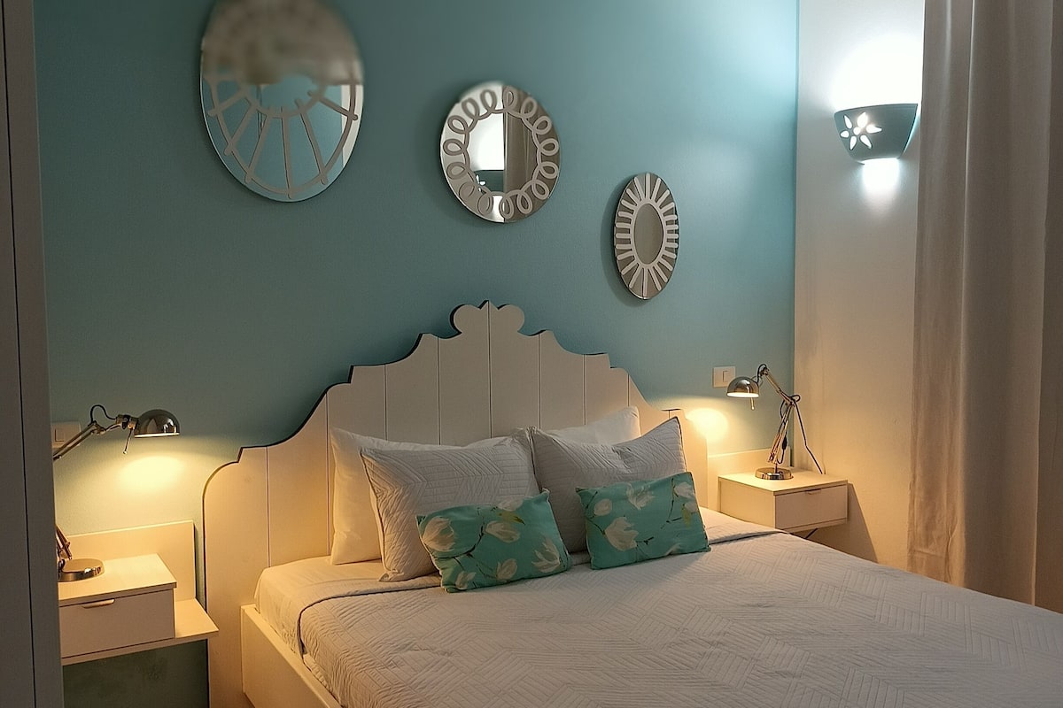 Deluxe Apartment, 1 King Bed with Sofa bed | 2 bedrooms, down comforters, minibar, in-room safe