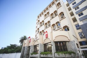 Fachada da propriedade