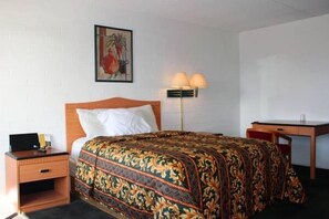 Standard Room, 1 Queen Bed | Free WiFi, bed sheets - Amazon Motel (Tucson)