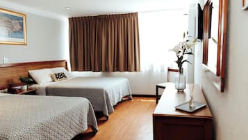 Literie de qualité supérieure, couette en duvet d'oie, bureau