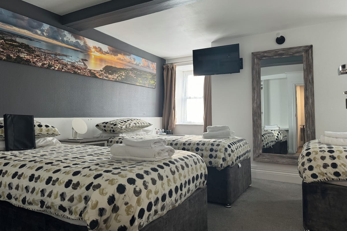 Standard-Dreibettzimmer, Erdgeschoss
