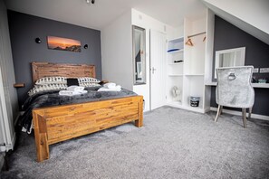 Superior Double Room, Sea View - St George's Guesthouse (St. Peter Port)
