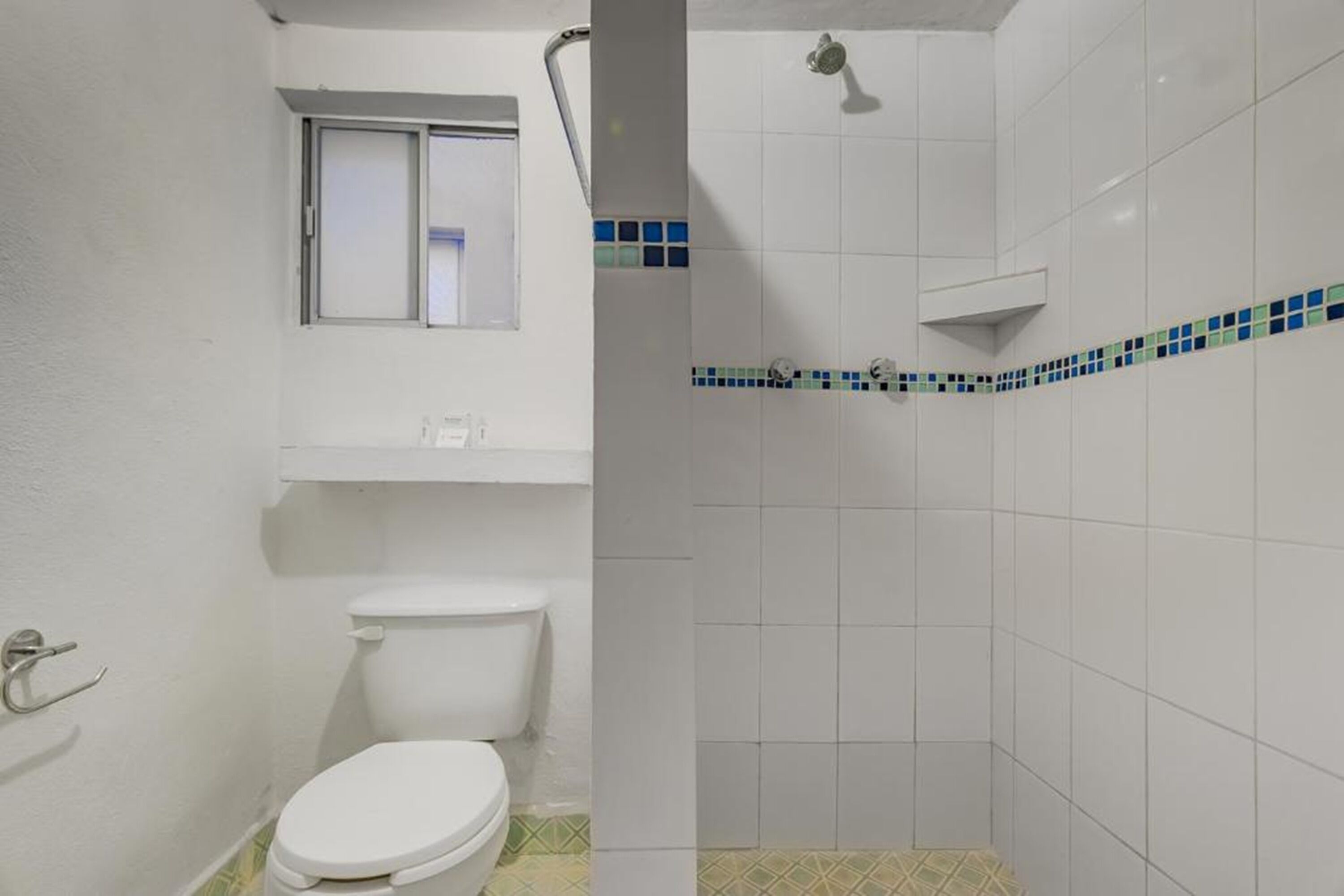 Superior Room | Bathroom