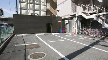 Self parking (JPY 1100.00 per night)