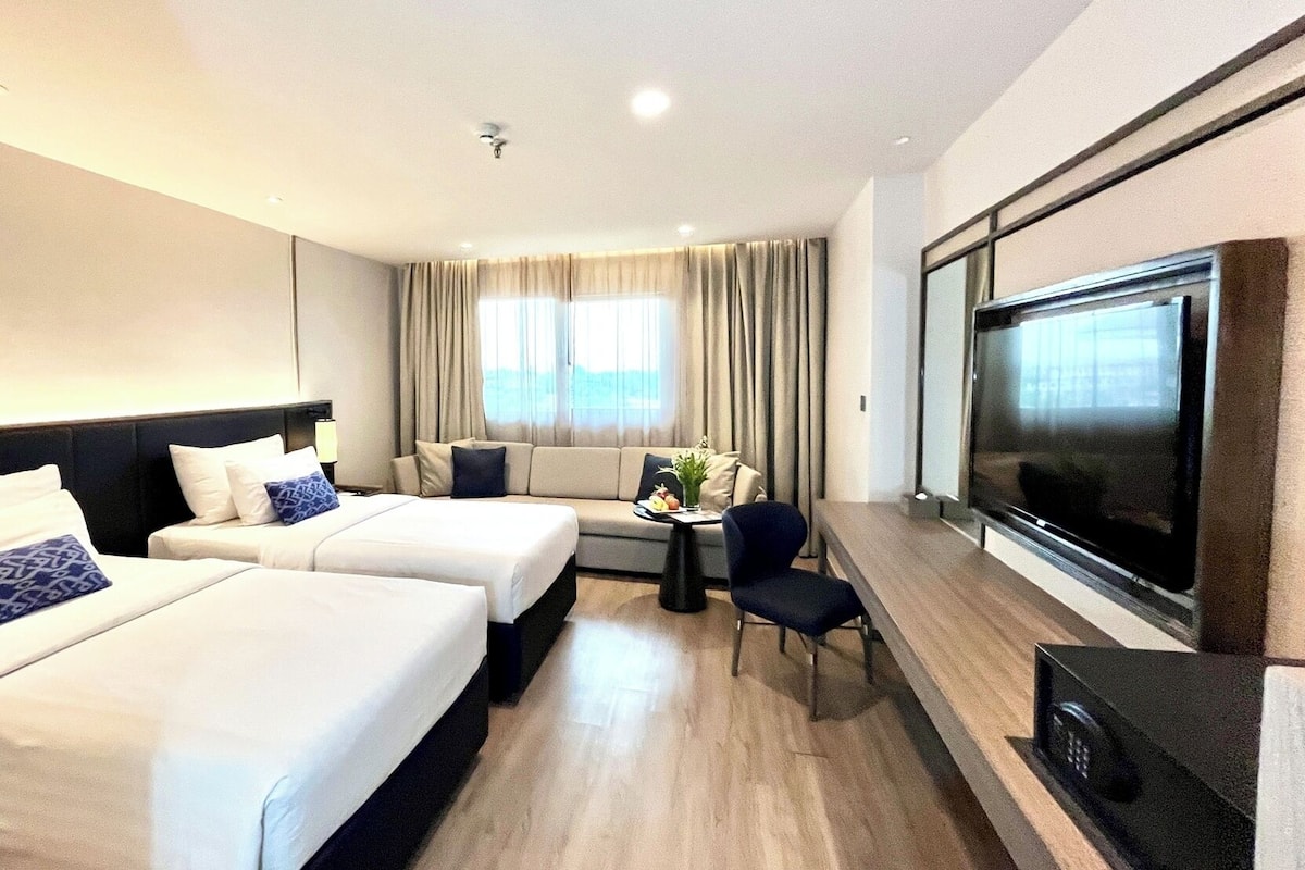 Minibar, in-room safe, desk, soundproofing