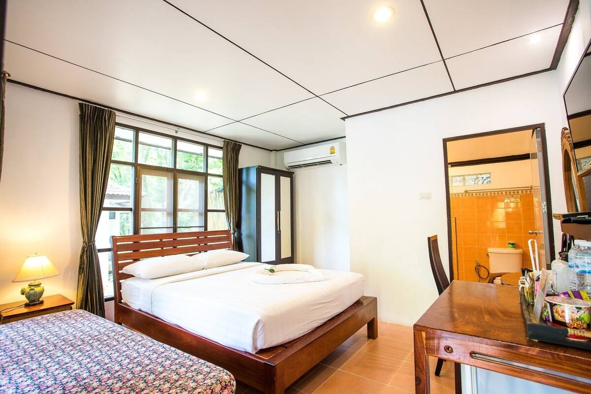 standard room | 1 bedroom, minibar, free wifi