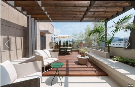 Svit Deluxe - 2 dubbelsängar - balkong | Terrass/Patio