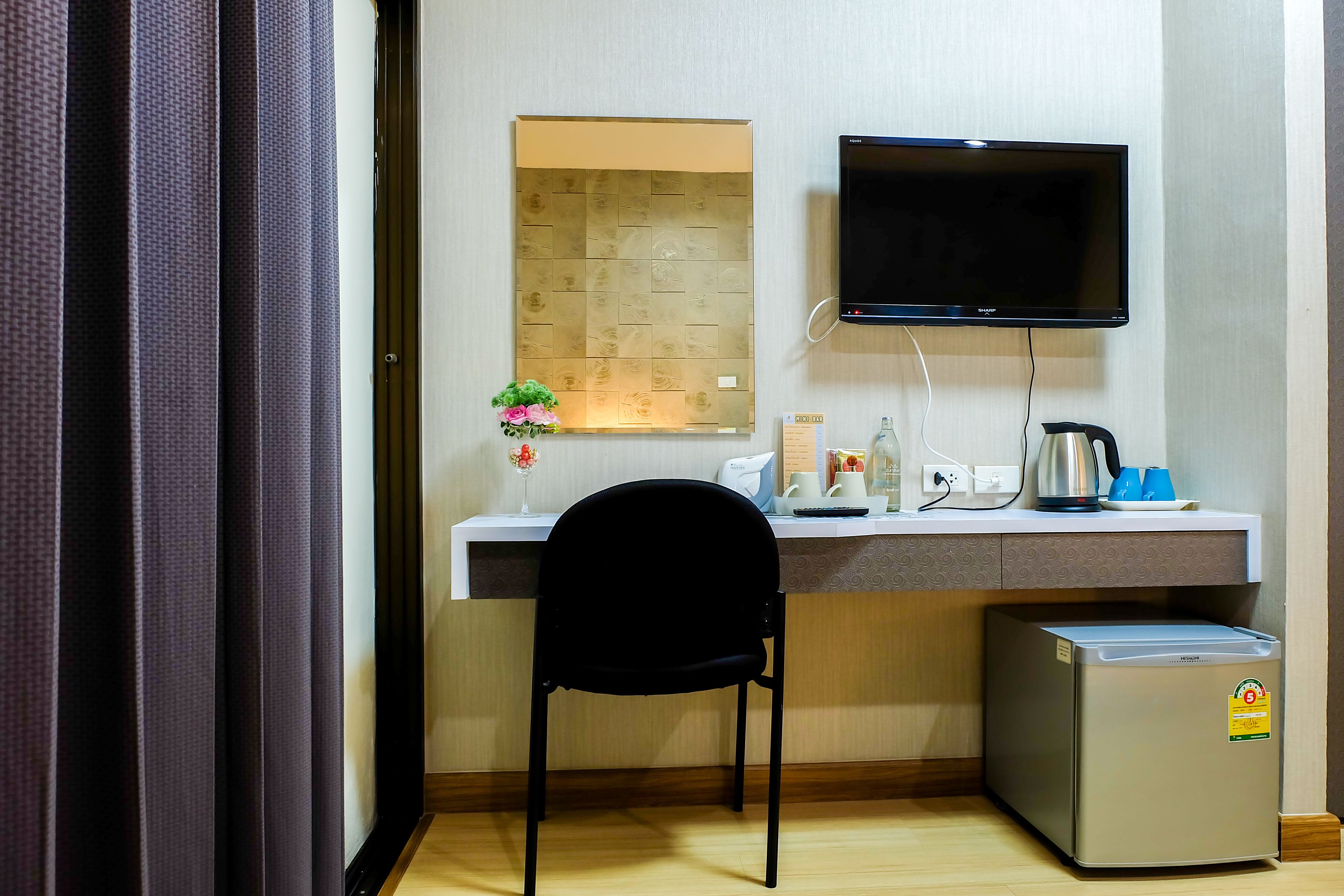 superior room | minibar, in-room safe, desk, blackout curtains