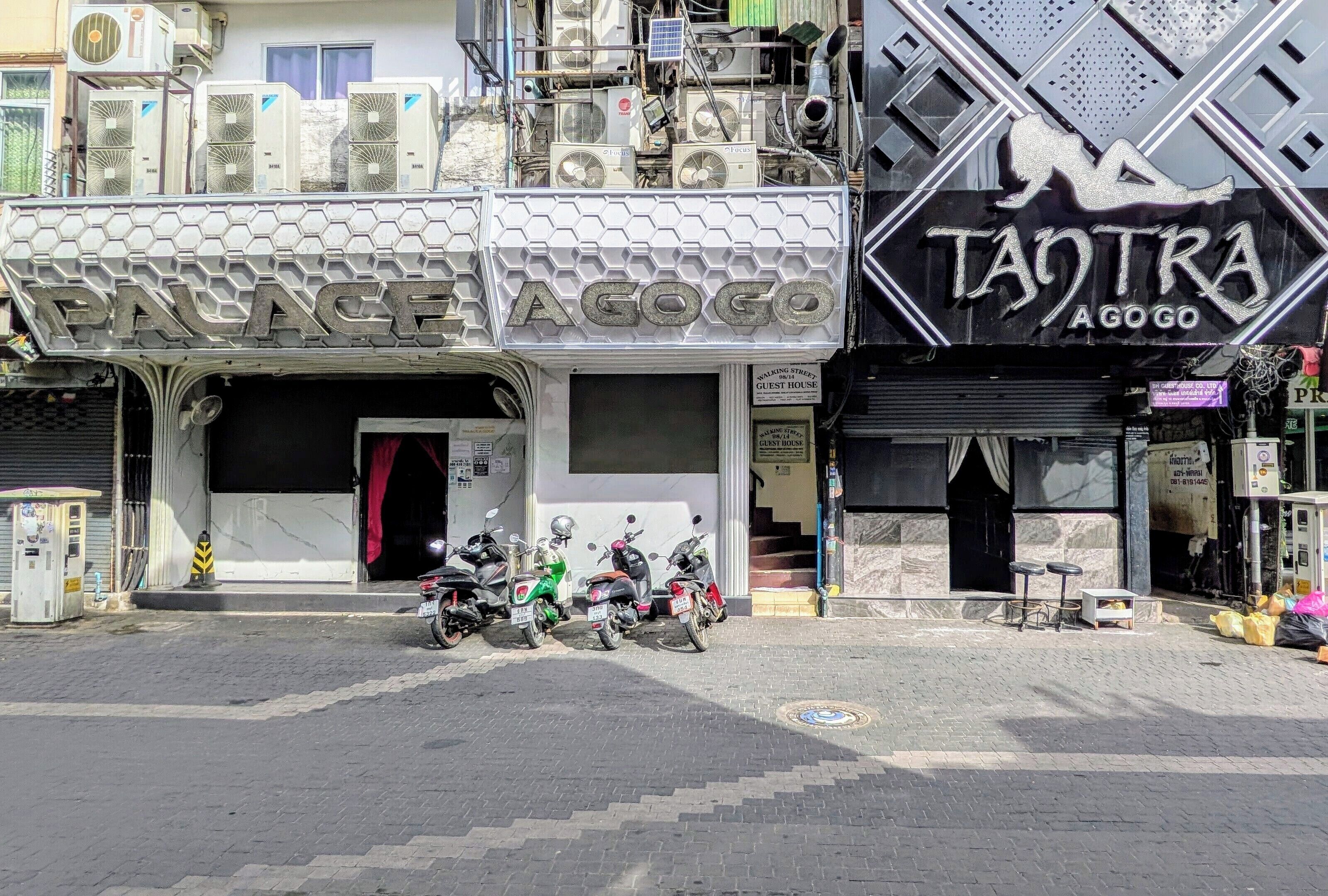 Photo - Walking Street Guest House