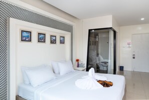 Superior | Desk, free WiFi, bed sheets - Baron Zotel Bangkok (Bangkok)