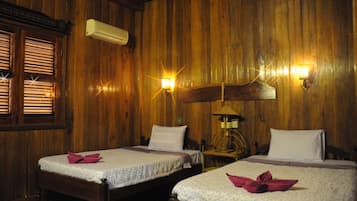 In-room safe, desk, rollaway beds, free WiFi