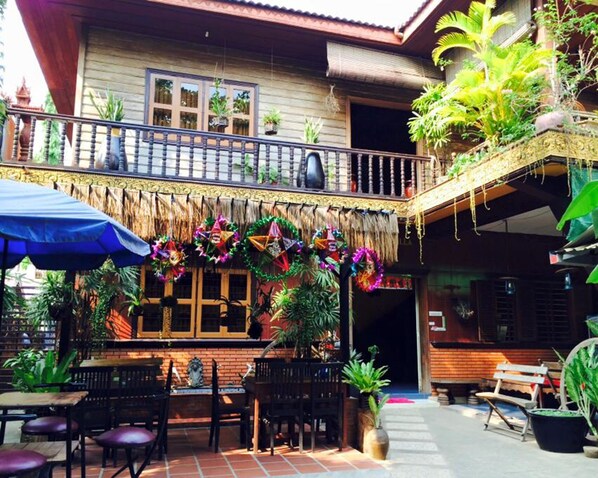 View from property - Big Lyna Villa (Siem Reap)