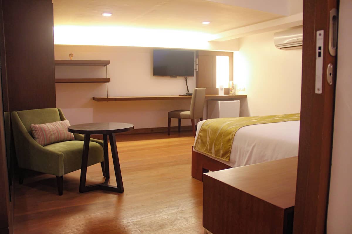 Loft suite 2 | 1 Schlafzimmer, Minibar, Zimmersafe, Schreibtisch