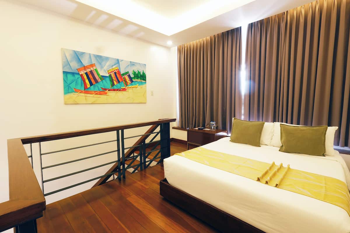 Loft suite 2 | 1 bedroom, minibar, in-room safe, desk