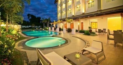 Harvest Hotel