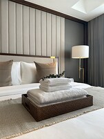 Harvest Suite | Minibar, in-room safe, individually decorated, desk