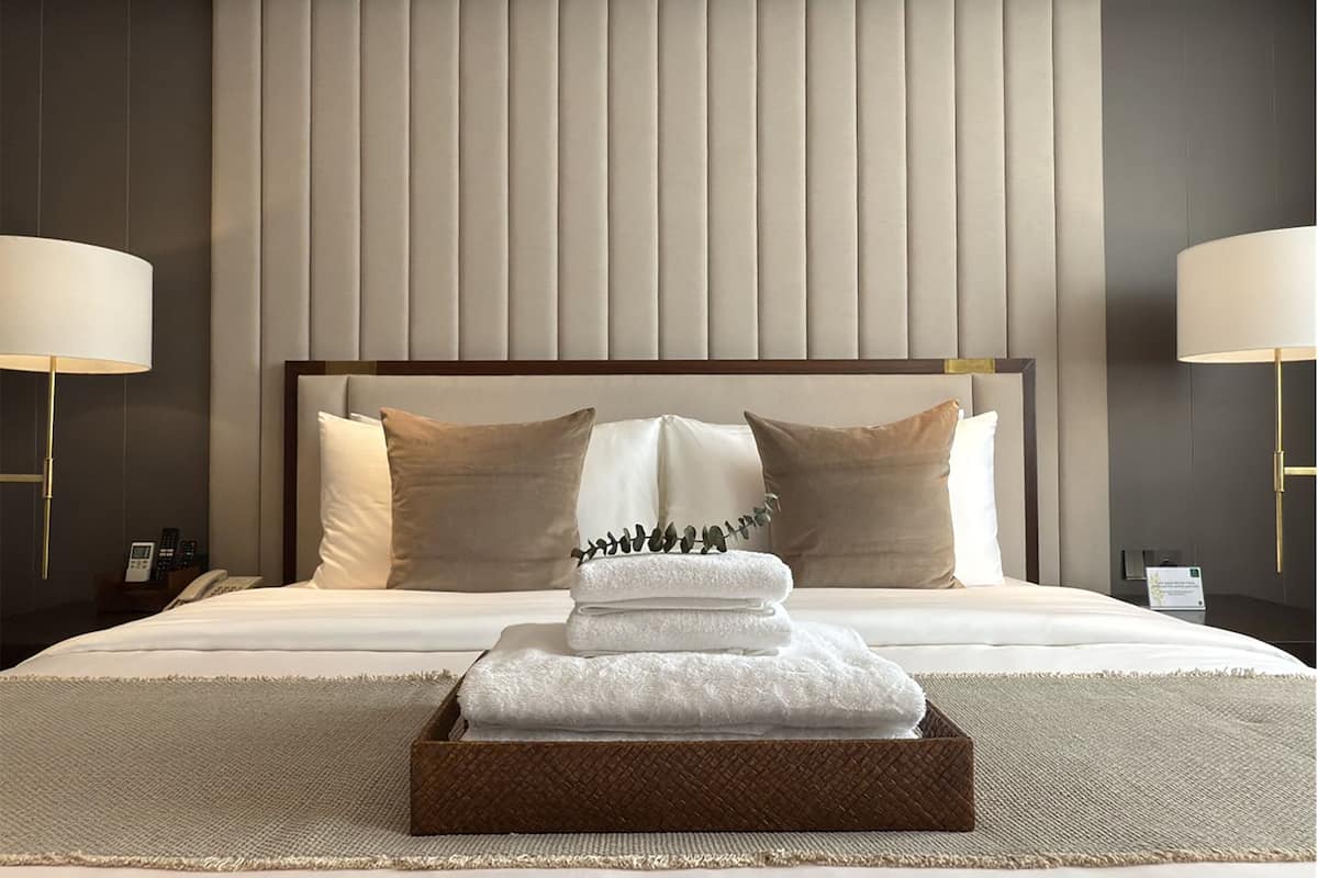 harvest suite | 1 bedroom, minibar, in-room safe, desk