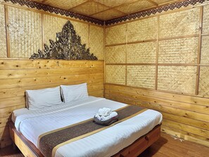 標準雙人房 | 書桌、免費無線上網、床單、無障礙通道