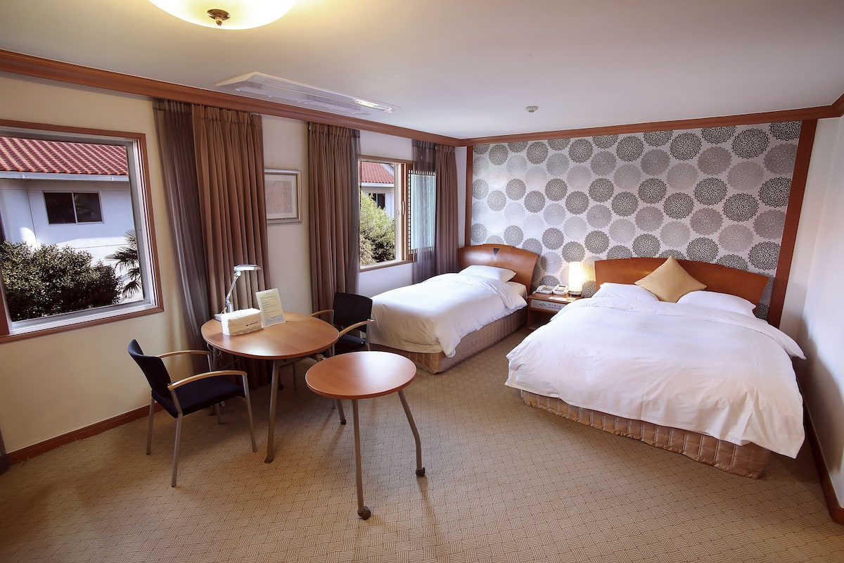 Suite (Western) | 1 bedroom, premium bedding, individually decorated