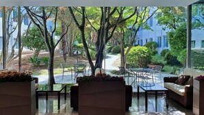 Unclassified image, 5 of 46, button - Admiral Hotel (Geoje)