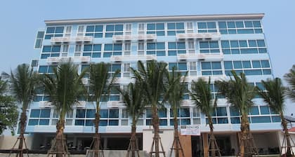 Nantra Pattaya Baan Ampoe Beach