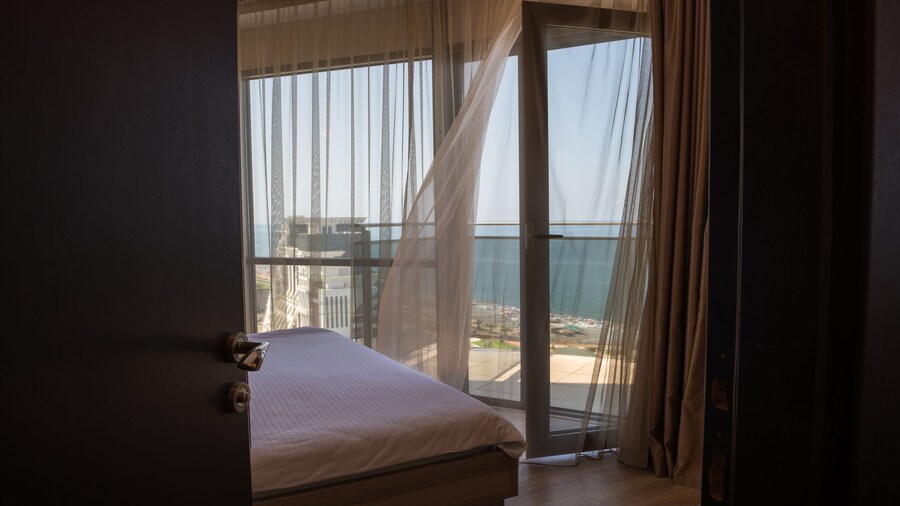 Silk Road Sea Towers Batumi Apart Hotel