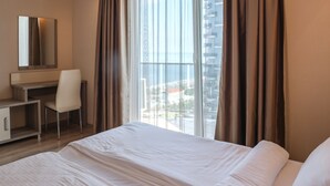 Căn hộ, 2 phòng ngủ | Ban công