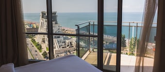 Silk Road Sea Towers Batumi Apart Hotel