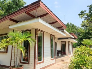 숙박 시설 정면