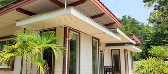 Sea Beach Koh Larn 3