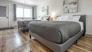 Rom – standard, 2 queensize-senger
