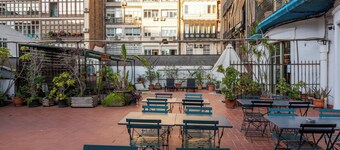 The Central House Barcelona Gracia - Hostel
