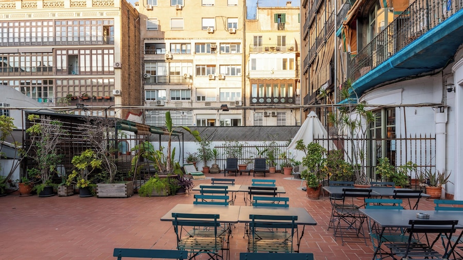 The Central House Barcelona Gracia - Hostel