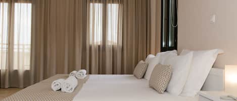 Family Apartment, Mountain View | 1 bedroom, in-room safe, soundproofing, free WiFi