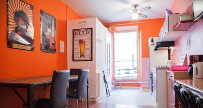 Victoria House - Hostel